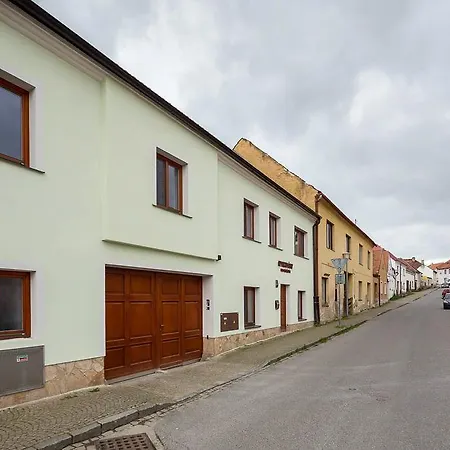 Pod Namestim Appartement Telč