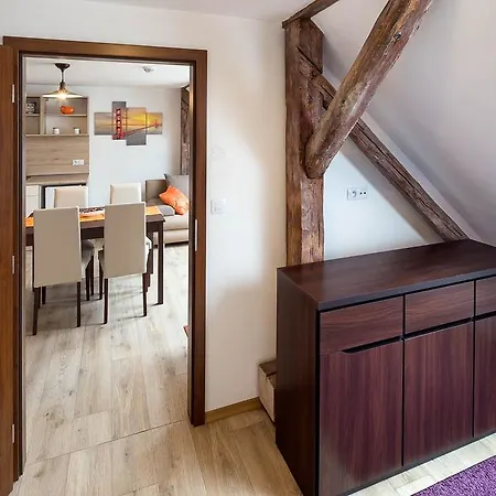 Apartment Pod Namestim *